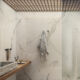 01_Fondovalle_ReframeEcru_calacattaLight_Bagno_HR