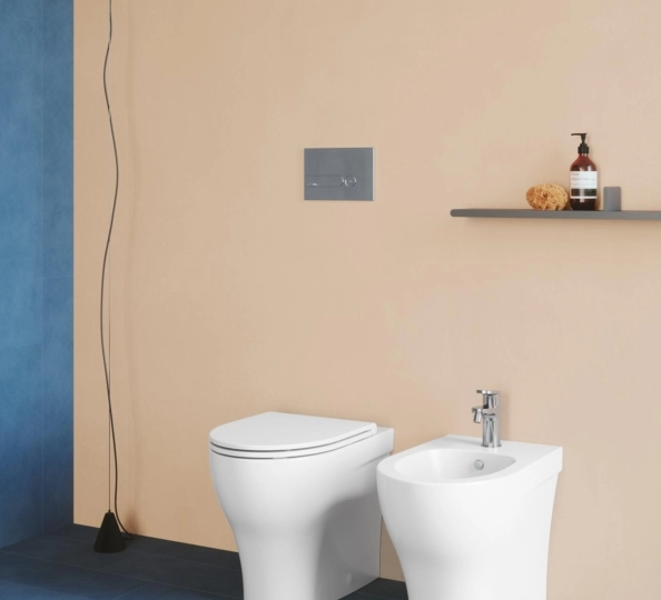 Bidet pratica filo muro